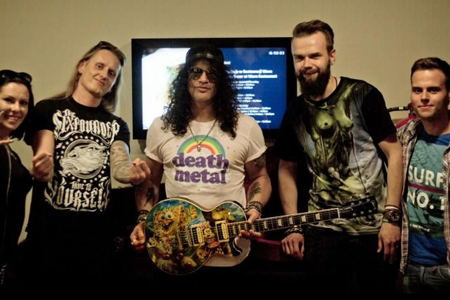 Slash Guns N’ Roses i Szymon Chwalisz razem dla Wielkiej Orkiestry Świątecznej Pomocy
