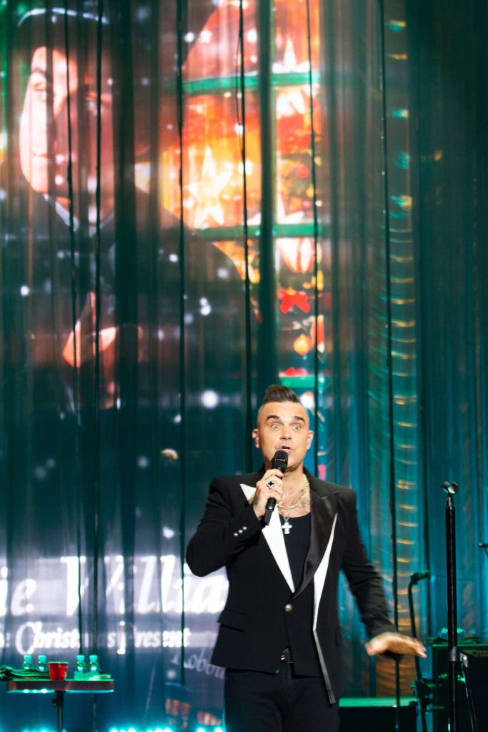Robbie Williams oczarował publiczność w Toruniu! (ZDJĘCIA)