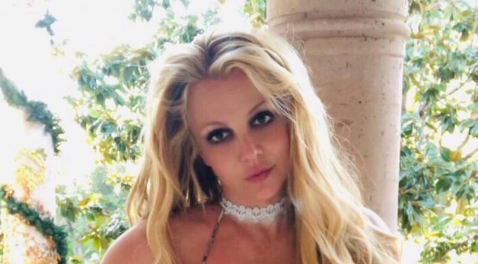 Britney Spears w kusym bikini. Odsłoniła niemal wszystko (FOTO)