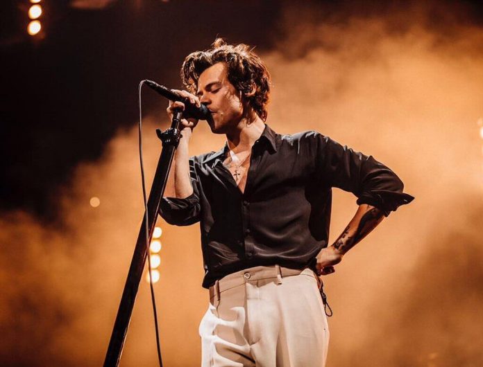 Harry Styles został napadnięty w Londynie. Grożono mu nożem! Harry Styles został napadnięty w Londynie. Grożono mu nożem!