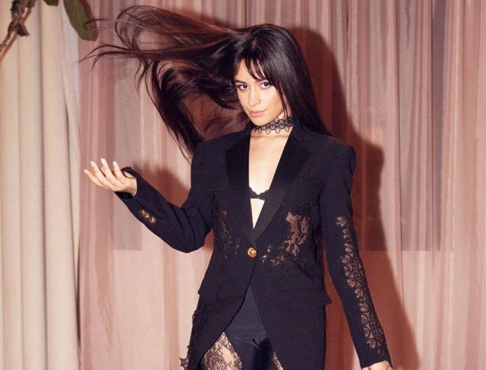 Camila Cabello nie do poznania w nowej fryzurze! W bobie jej do twarzy? (FOTO)