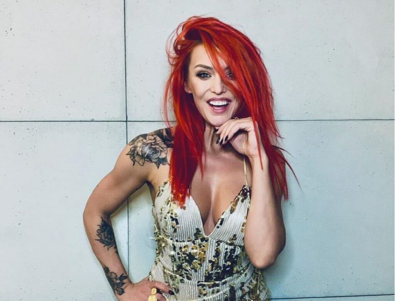 Red Lips: Joanna Lazer "Ruda" TOPLESS. Wśród internautów zawrzało (WIDEO)