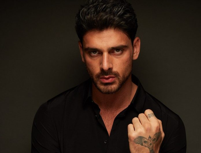 Michele Morrone zapowiada niespodziankę dla Polaków! Michele Morrone zapowiada niespodziankę dla Polaków!