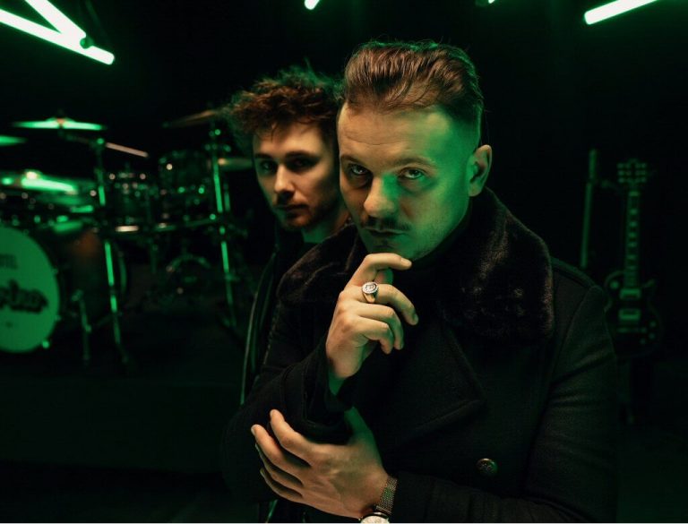 Patryk Kumór z projektem Hotel Torino prezentuje „Hunter”.