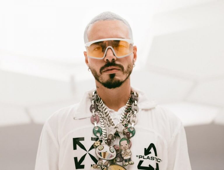 J Balvin prezentuje nowy hit "Rojo"!