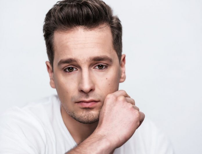 Krzysztof Zalewski zagrał domowy koncert, którego długo nie zapomnimy