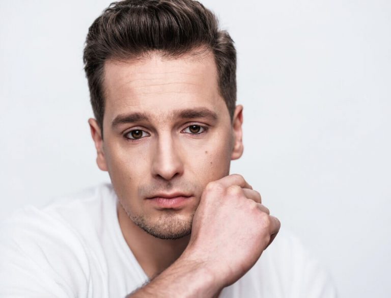 Krzysztof Zalewski zagrał domowy koncert, którego długo nie zapomnimy
