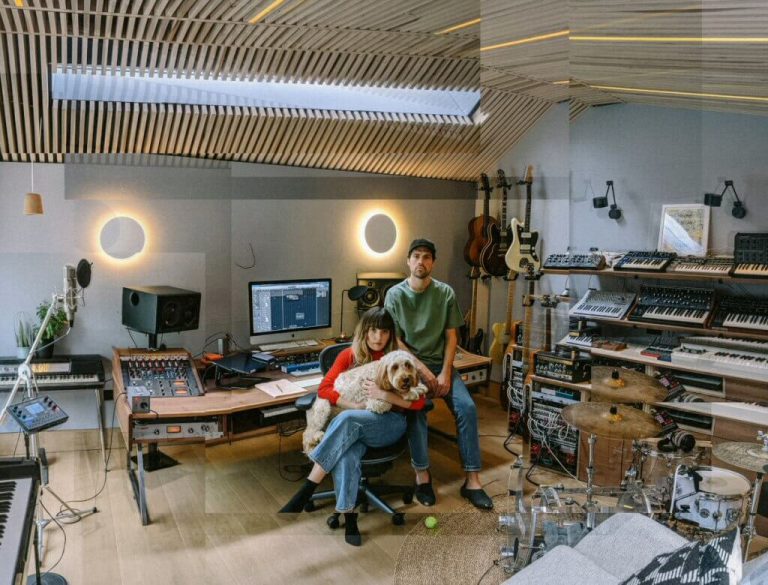 Oh Wonder dodają otuchy w ramach „Home Tapes”