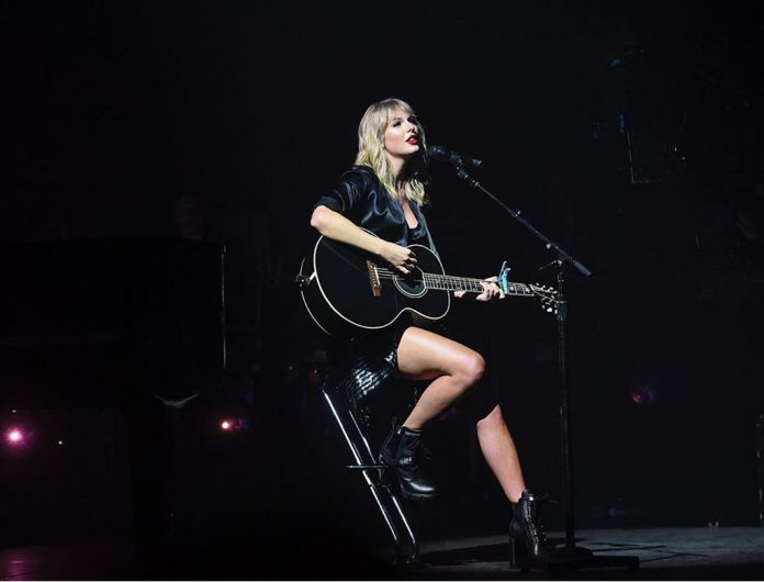 Taylor Swift ostatni raz zaśpiewała na żywo w tym roku?!