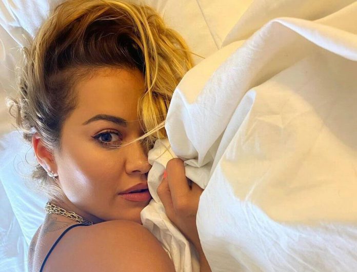 Rita Ora ponownie wykorzystała słoneczny dzień