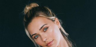 Sandra Kubicka wdzięczy się