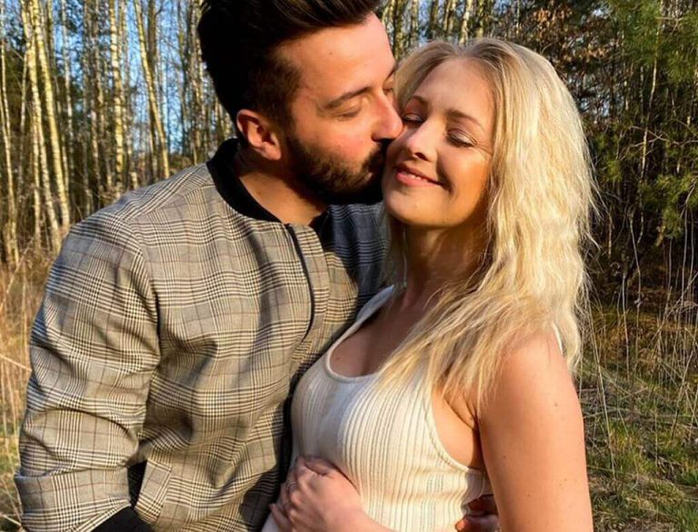 Barbara Kurdej-Szatan pokazała kolejne zdjęcia ciążowe! Wygląda zjawiskowo (FOTO)