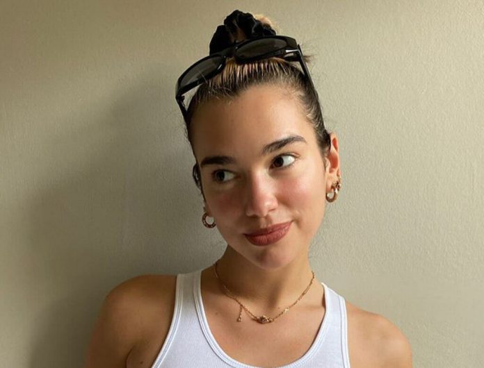 Dua Lipa pozuje w szydełkowym bikini! Fani są zachwyceni