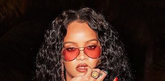 Rihanna w tropikalnej odsłonie