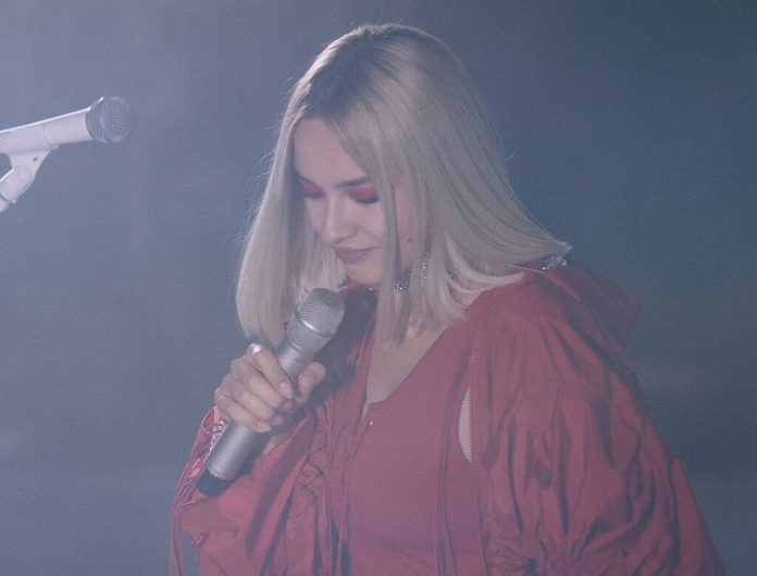 Natalia Nykiel mocno zaskoczyła fanów miłą niespodzianką country!