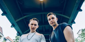 Nowa wersja „Lovefool” bije rekordy popularności