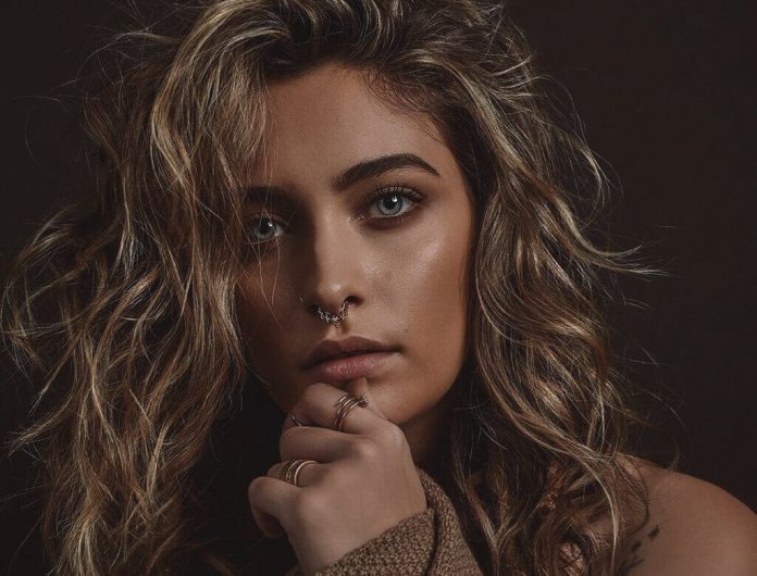 Córka Michaela Jacksona debiutuje. Paris Jackson wydała album!