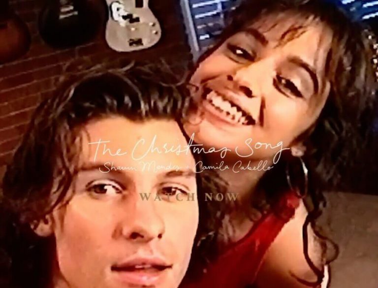 Camila Cabello i Shawn Mendes całują się w świątecznym klipie