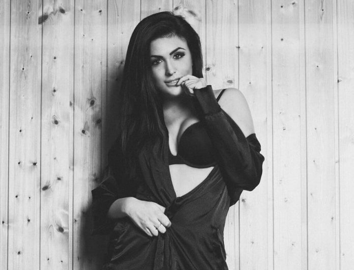 Magda Pyznar z Warsaw Shore rozwozi posiłki dla medyków