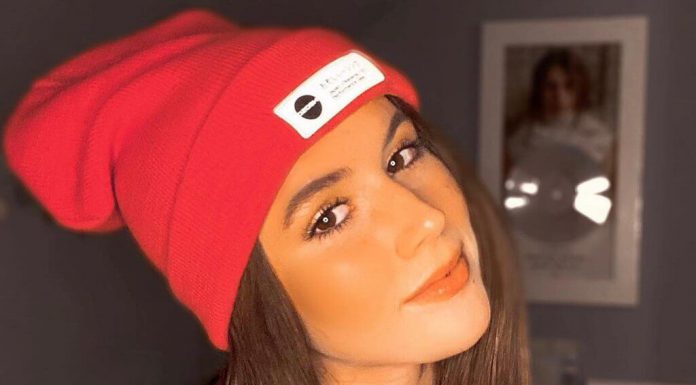 Roksana Węgiel zapozowała w kostiumie kąpielowym na śniegu. Roxie zaskoczyła fanów!