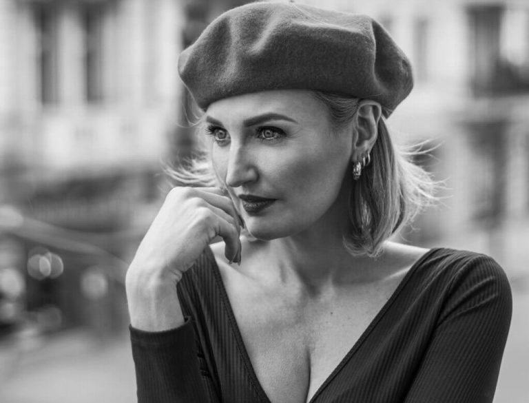 Reni Jusis zapowiada nowy album singlem „Voyage voyage”