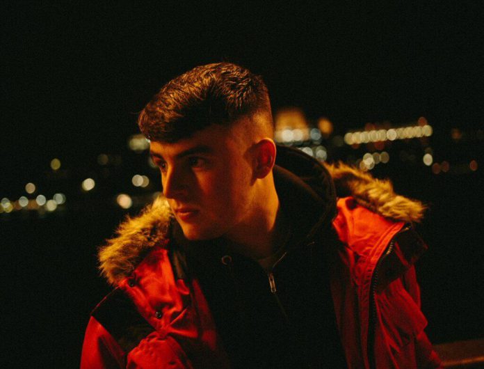Jego hit nie wyjdzie Ci z głowy! Shane Codd - l „Get Out My Head”