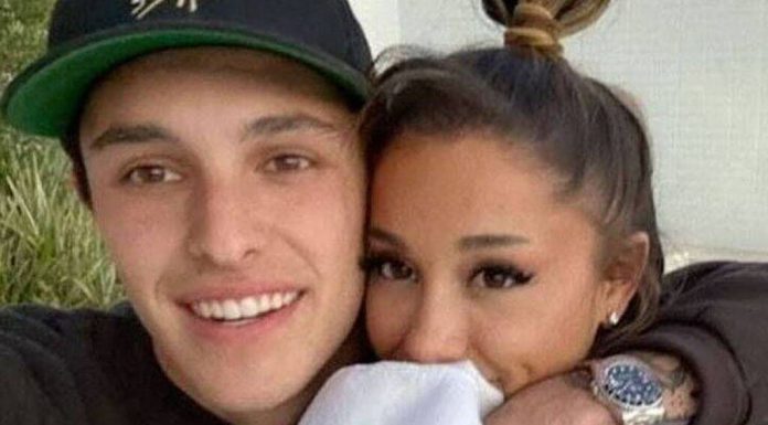 Ariana Grande i Dalton Gomez wzięli ślub!