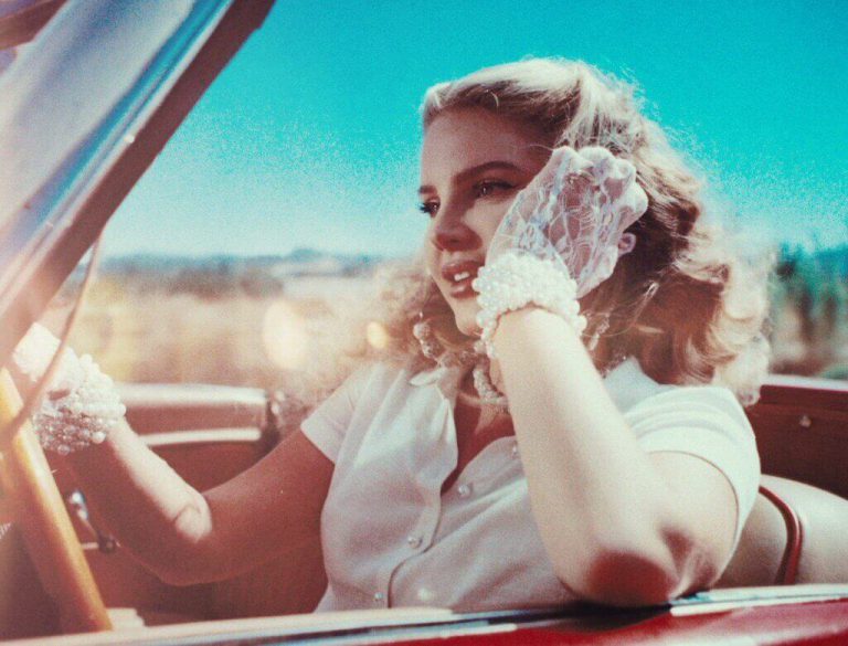 Lana Del Rey zaskoczyła swoich fanów. Zobaczcie, co przygotowała