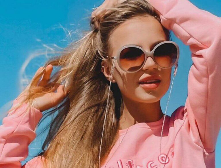 Popularna TikTokerka, Evelina Ross debiutuje z singlem! Zapowiada się letni hit?