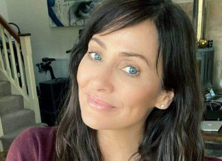 W wieku 46 lat wydaje się, że znalazła eliksir młodości. Natalie Imbruglia wygląda rewelacyjnie w teledysku do nowej piosenki
