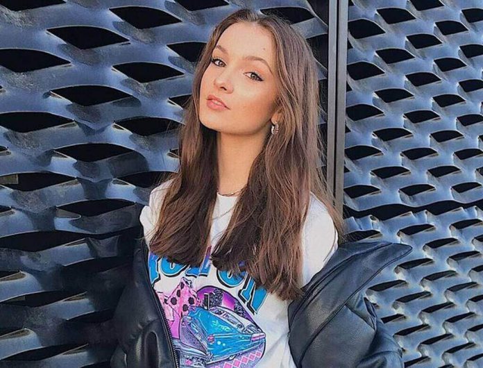 Olivia Klinke wraca z refleksyjnym 