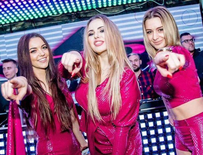 Sprawdźcie przeboje disco polo 2021, które sprawią, że nikt nie będzie źle się bawił! Oto najlepsze piosenki na wakacje 2021