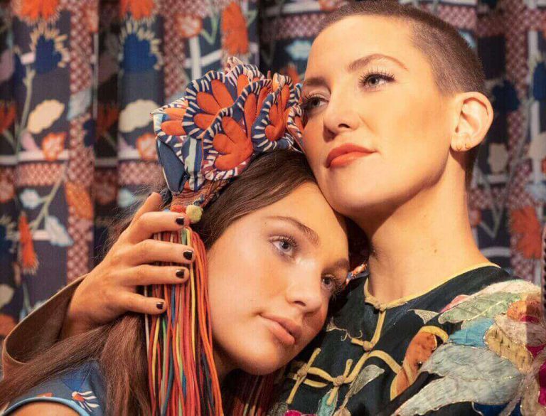 Sia i jej debiut reżyserski w filmie "Music" z udziałem Kate Hudson i Maddie Ziegler