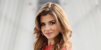 Pogodynka TVP w kusym bikini. Co za widok! Agnieszka Dziekan zachwyca figurą