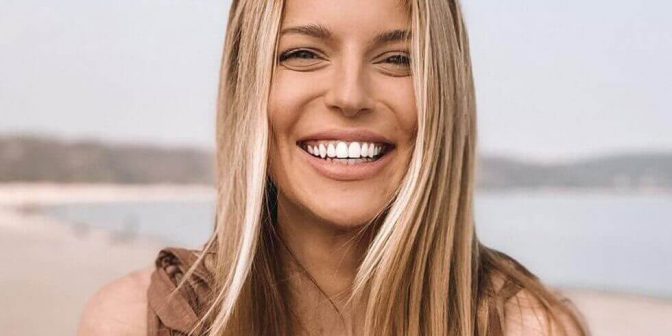 Oliwia z Love Island pozuje TOPLESS i ogłasza „Moda na okrągłe piłki kiedyś przeminie… moda na pewność siebie nigdy!”