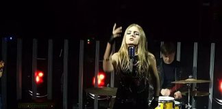Gabi Katzer przegrała z Viki Gabor ale teraz stawia na Pop-rocka w singlu "Migotanie"