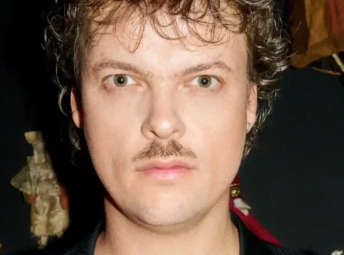 Błażej Król w najodważniejszym wyznaniu kariery. Nowy album już dostępny!