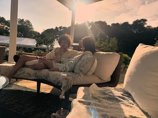 Selena Gomez w końcu pokazała zdjęcia ze ślubu!
