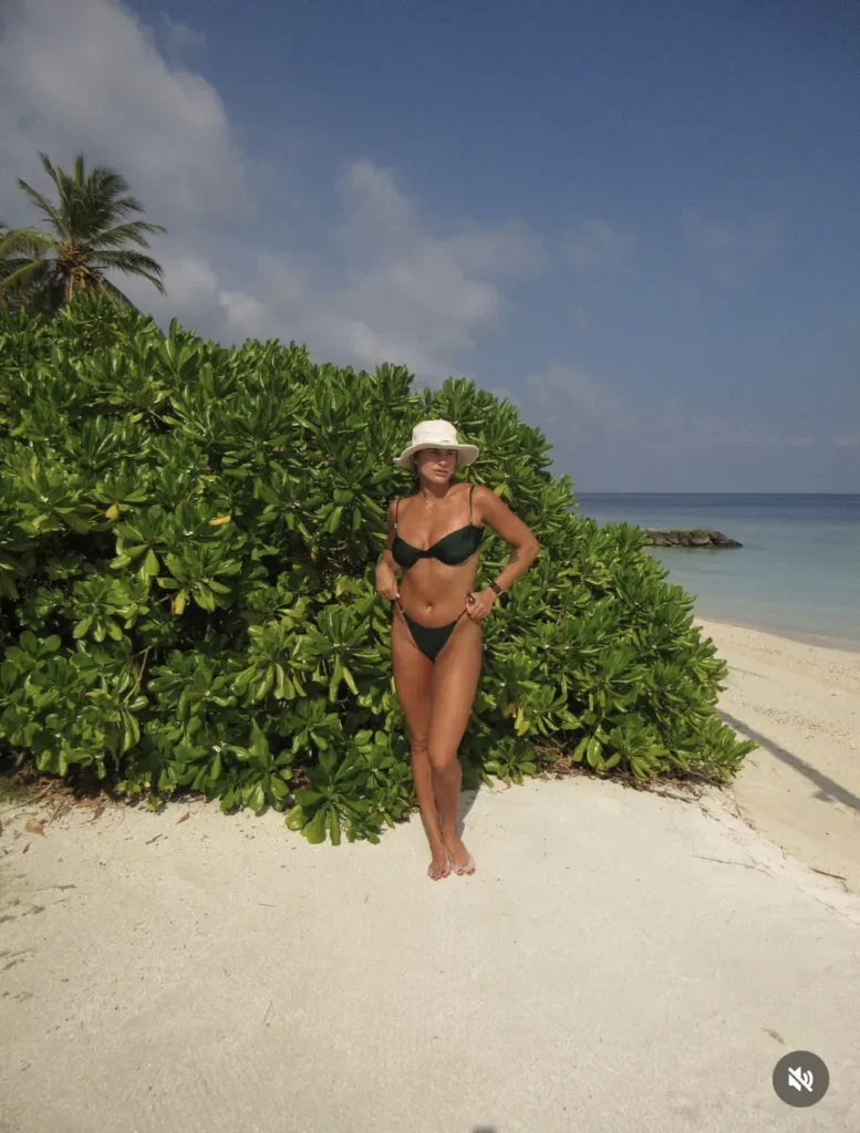 Gwiazda wypoczywa na Malediwach