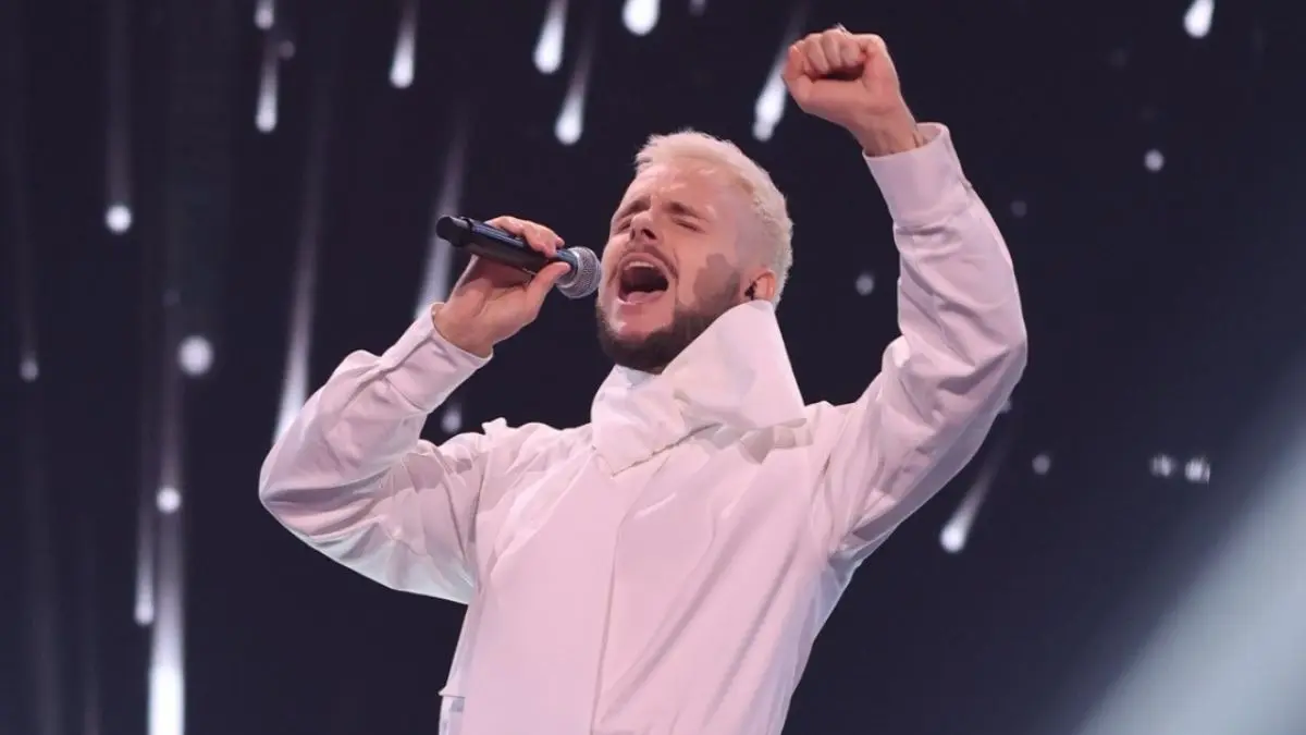 Filip Mettler idzie jak burza w The Voice of Poland