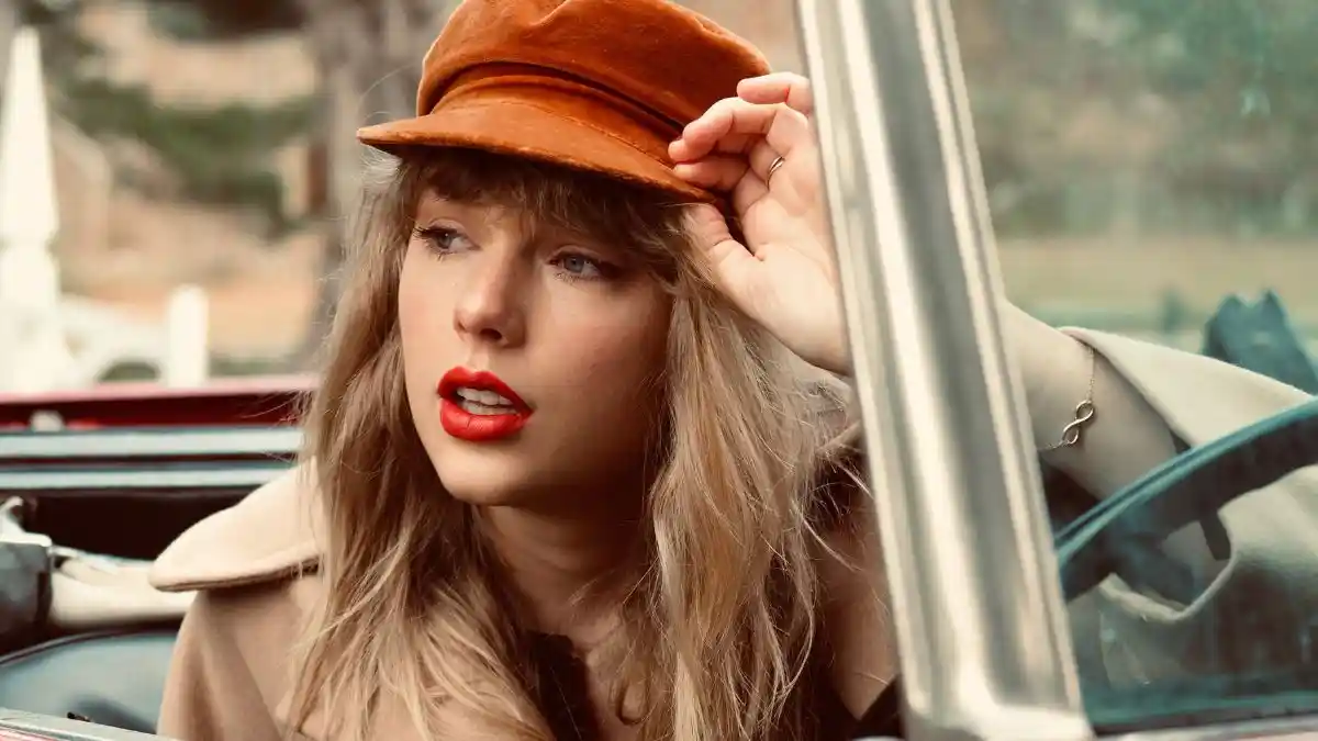 Taylor Swift wybrała projekt polskiej gwiazdy mody. Fani łapią się za głowę, gdy widzą cenę