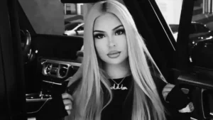 Delarosa nie wróciła do domu. Śledczy mówią o gangach. Tragedia 22-letniej artystki