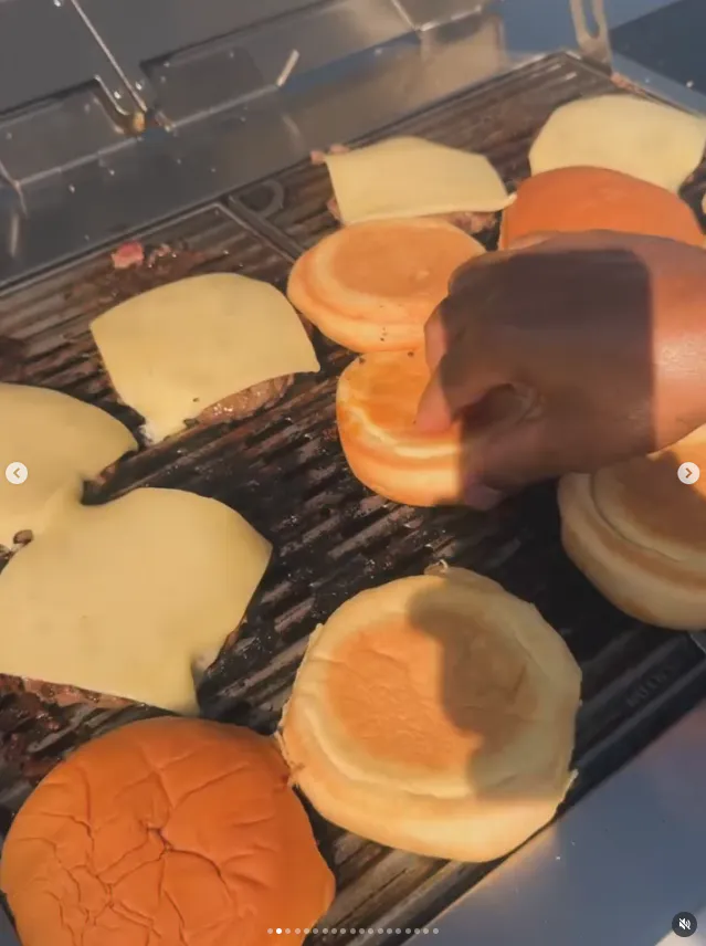 Polska gwiazda w dubajskim raju. Ale widoki!