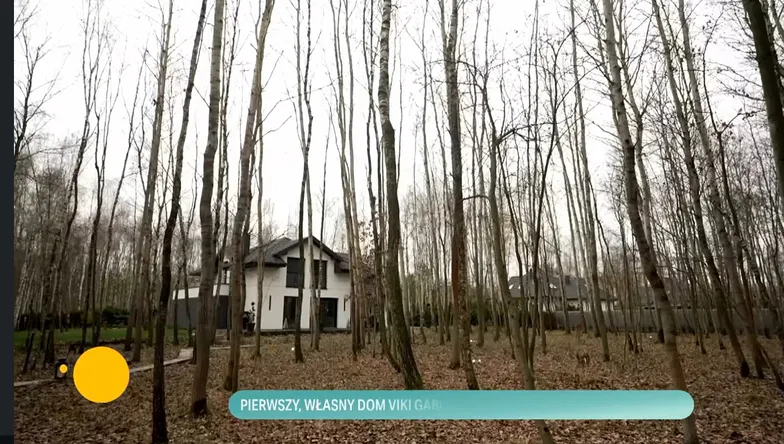 18-letnia gwiazda pokazała wnętrza willi! W środku bajka