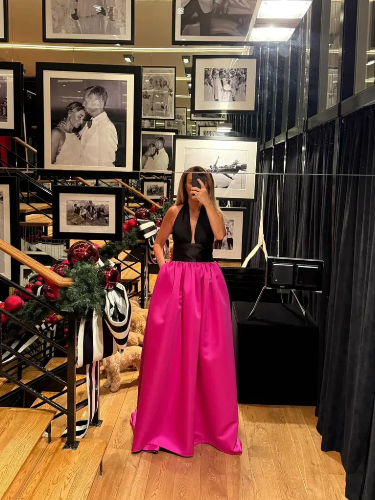 Kokardy, choinki i blask świateł. Willa Przetakiewicz zamieniła się w świąteczny pałac