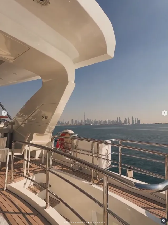 Polska gwiazda w dubajskim raju. Ale widoki!