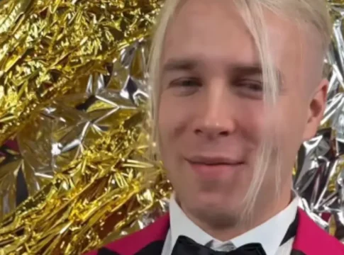 Skolim zrobił show jeszcze zanim zaśpiewał. Publiczność oniemiała