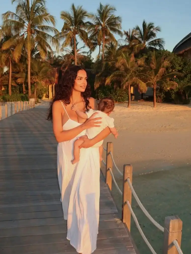 El Dursi uciekła w tropiki