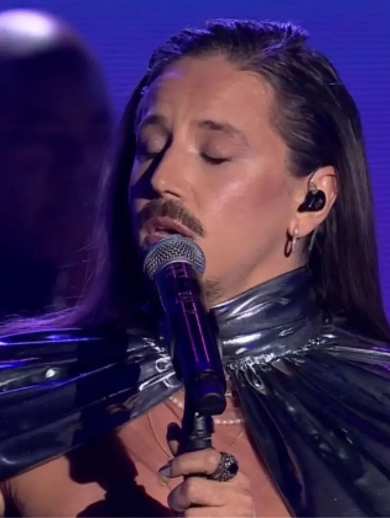 Szpak zmierzył się z nieśmiertelnym hitem