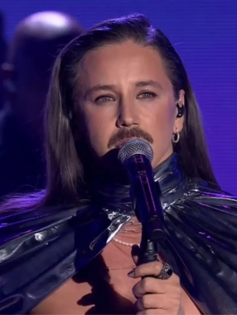 Szpak zmierzył się z nieśmiertelnym hitem